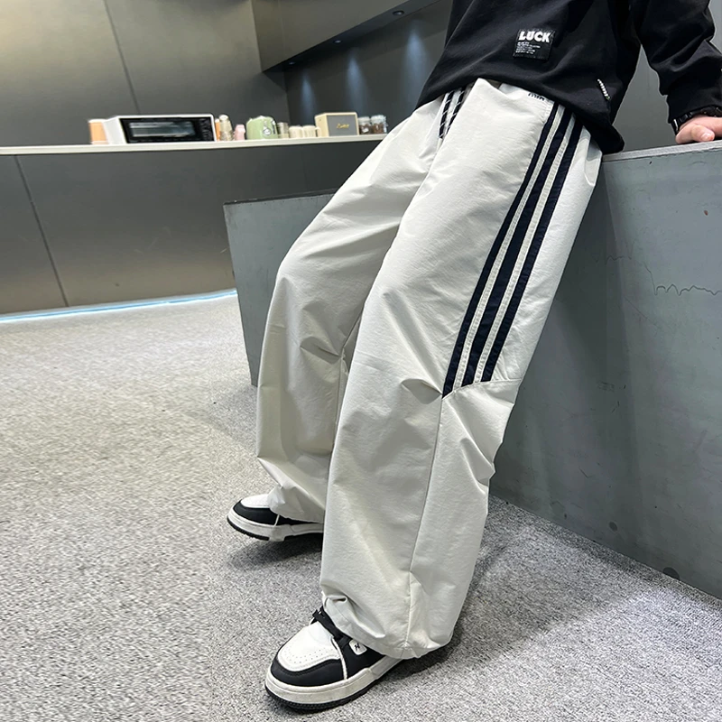 儿童装男童裤子春秋款2025新款休闲春装男孩运动裤中大童卫裤春季