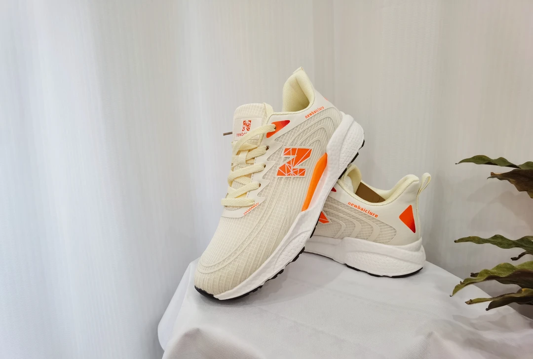 2025新款运动鞋跑去鞋男鞋网面轻便休闲百搭舒适软底时尚情侣夏季