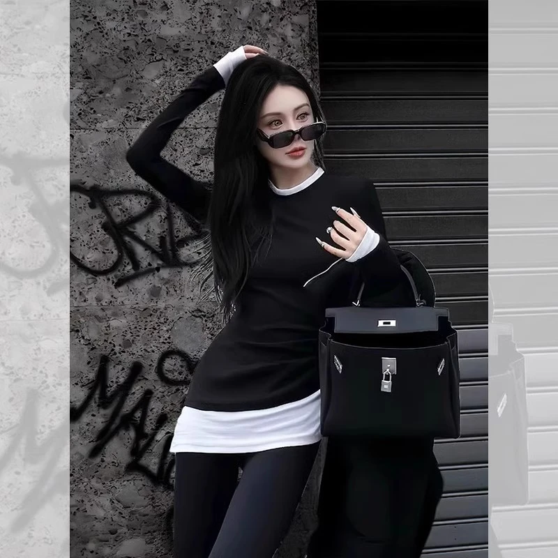 芯娇晴美式复古黑色圆领假两件长袖t恤女春秋德绒打底衫内搭上衣