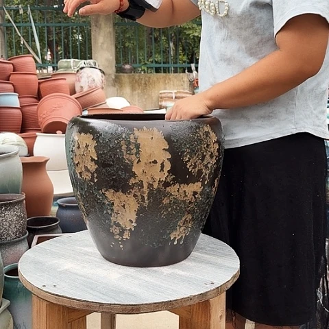 口28高30瑕疵底裂。