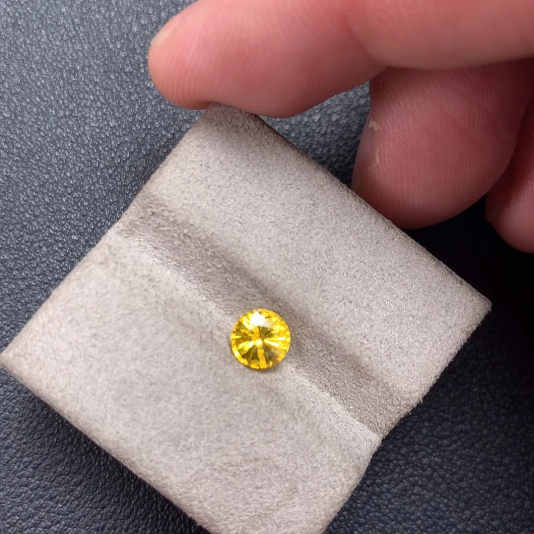 彩色蓝宝石裸石裸石80分