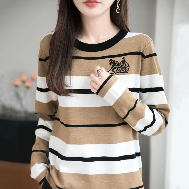 品牌女装秋冬小马车刺绣圆领宽松条纹时尚女士毛针织衫上衣