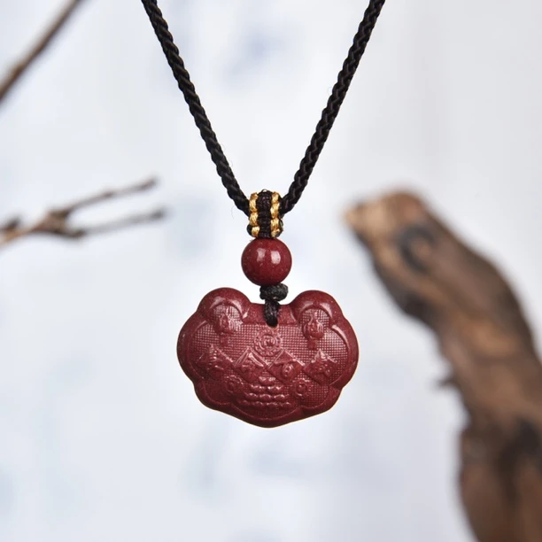 含辰砂工艺品（桃花）高含量紫金砂朱砂长命百岁锁