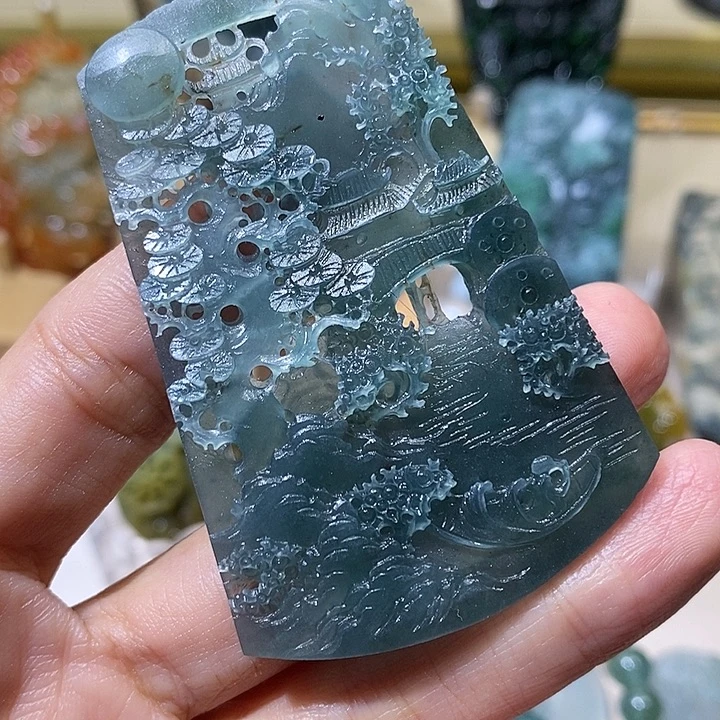 定制翡翠未镶嵌翡翠