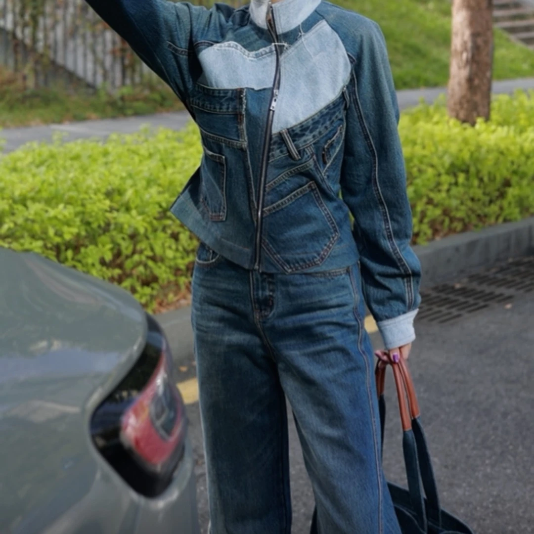 【壁虎姐】F2401015新款 棕标字母蓝色水洗做旧裤线小脚牛仔裤