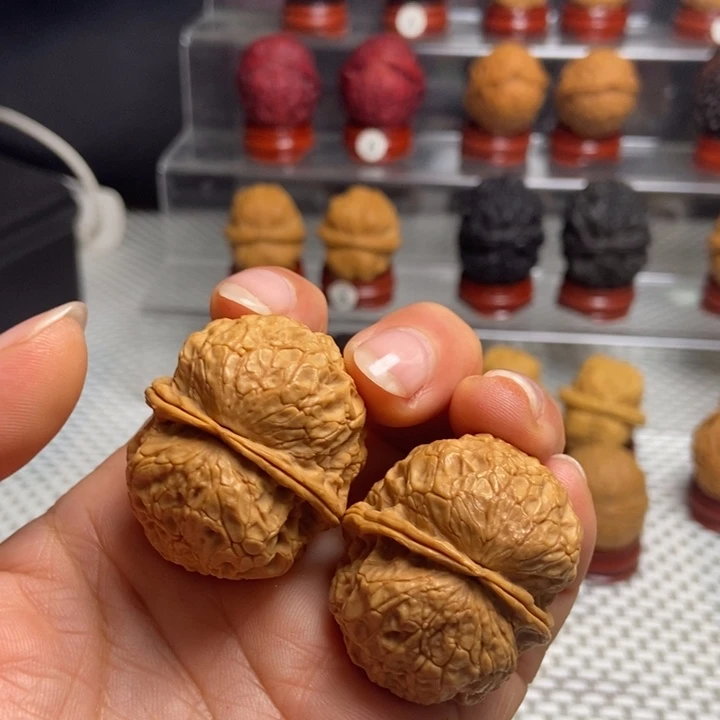 文玩核桃把件21寿星头元宝