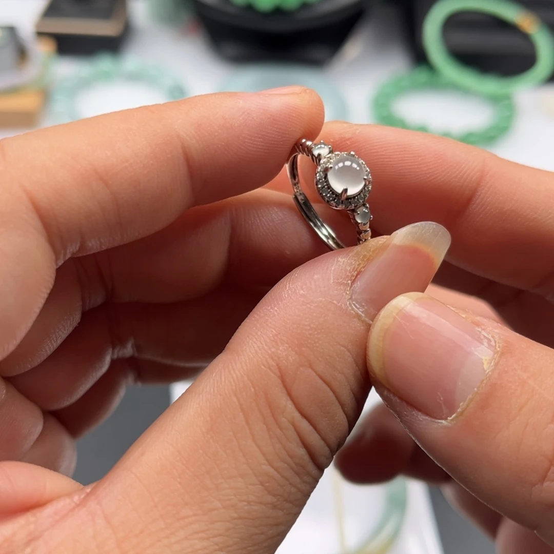 翡翠银S925镶嵌戒指福利