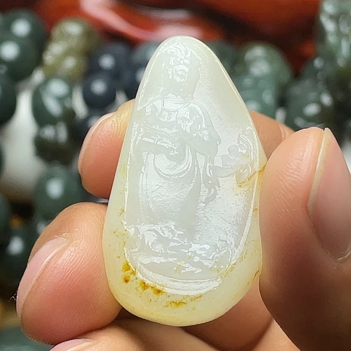 格***局和田玉未镶嵌挂件