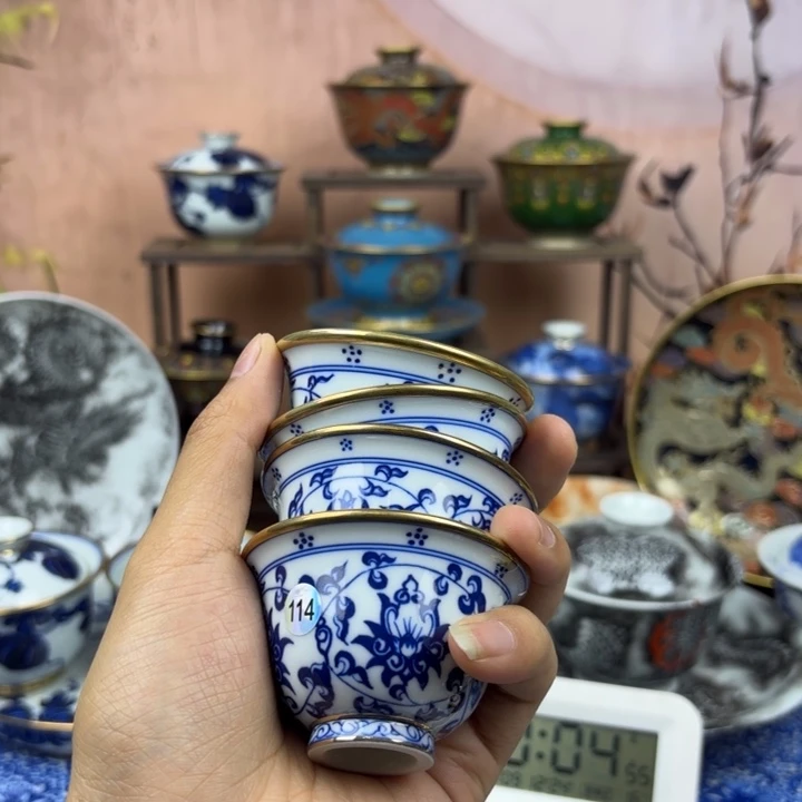 韩***演盖碗陶景德镇手工手绘陶瓷