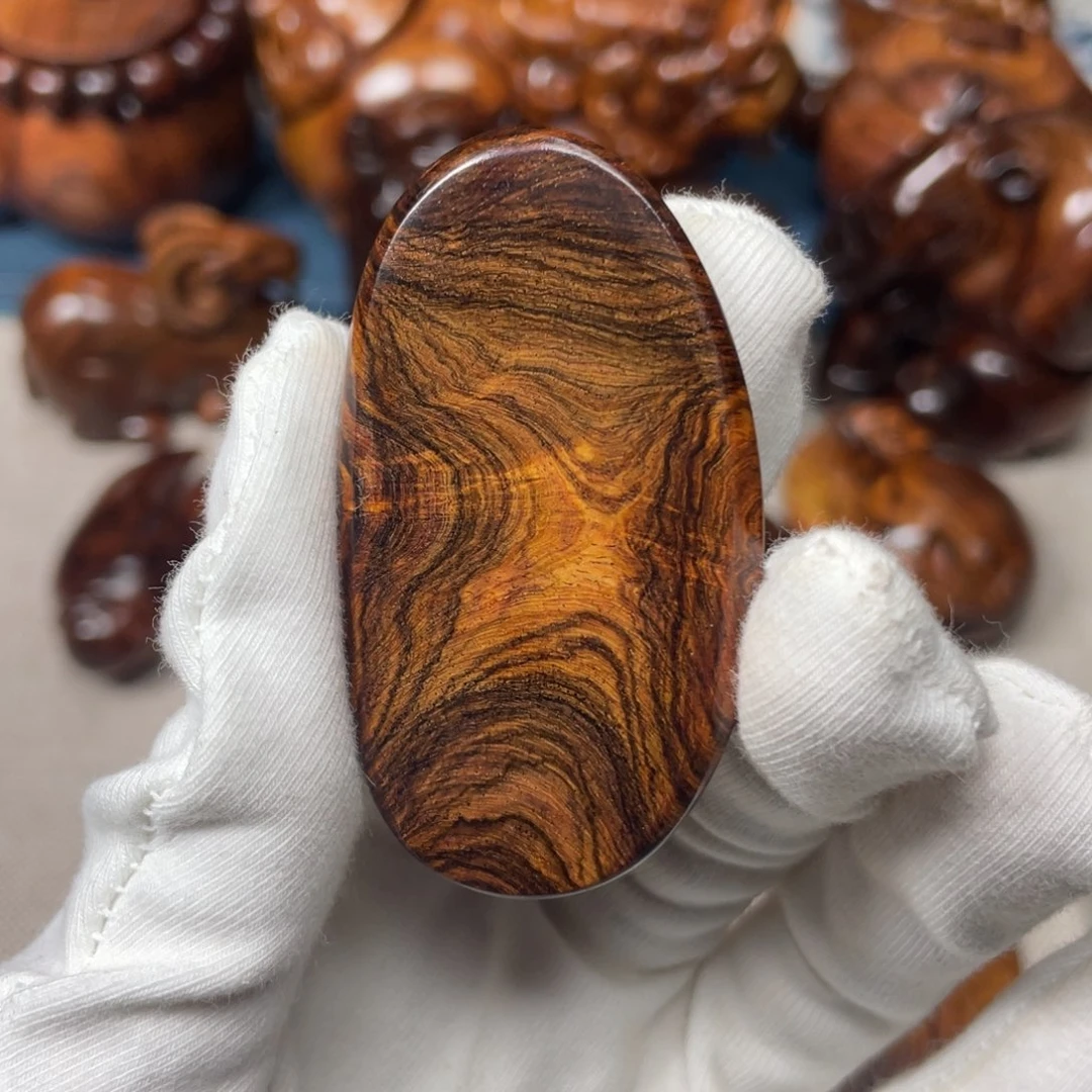 黄花梨/降香黄檀手把件