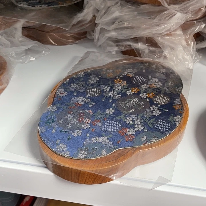 福利待遇多多哦哦哦哦