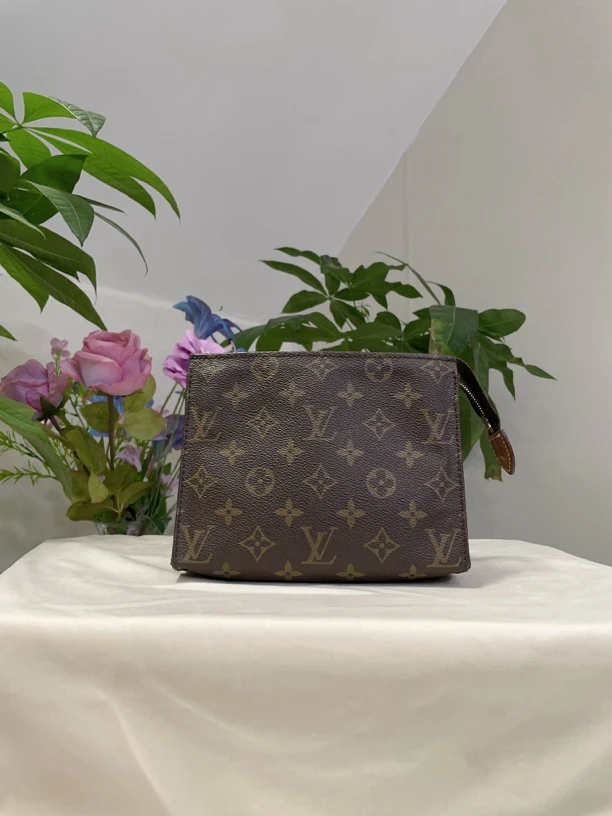 95新 LV 兔兔奢 G专属/LV19洗漱包/230816025