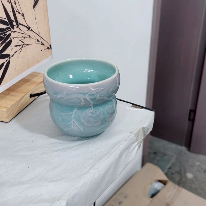 龙泉青瓷哈哈哈哈哈哈碗