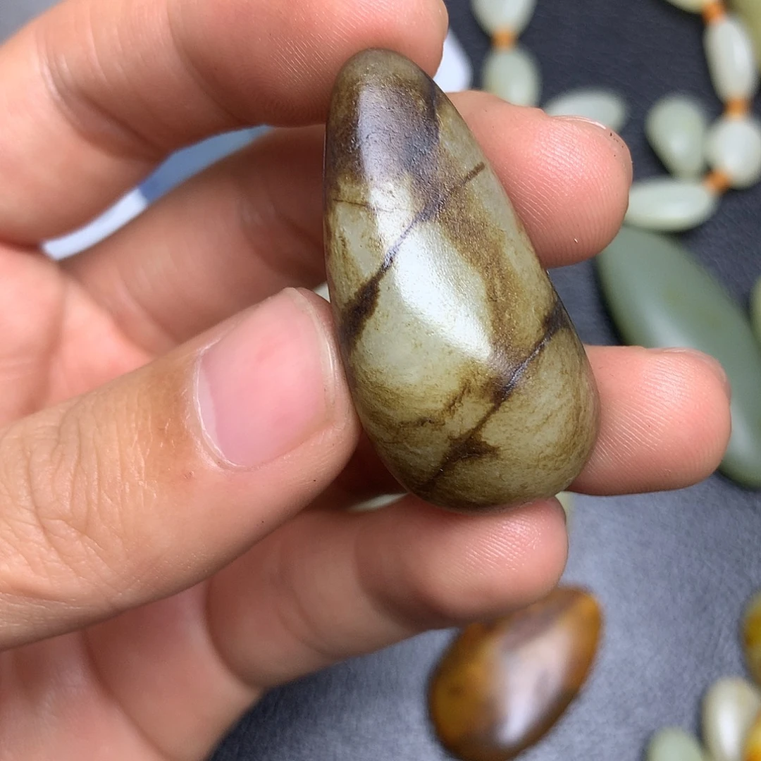 和田玉未镶嵌摆件