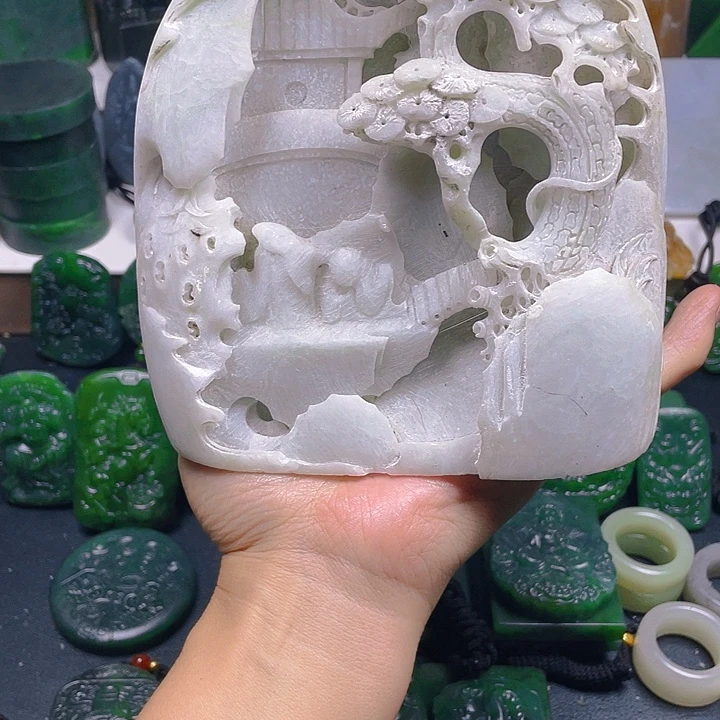 和田玉未镶嵌珠宝半成品