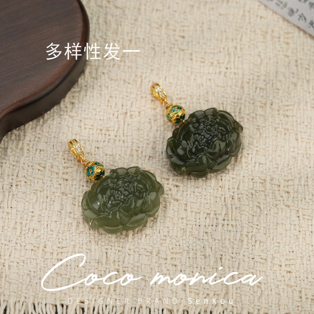 【小霞珠宝】和田玉女款吊坠莲花山茶花轻奢时尚百搭  AC972
