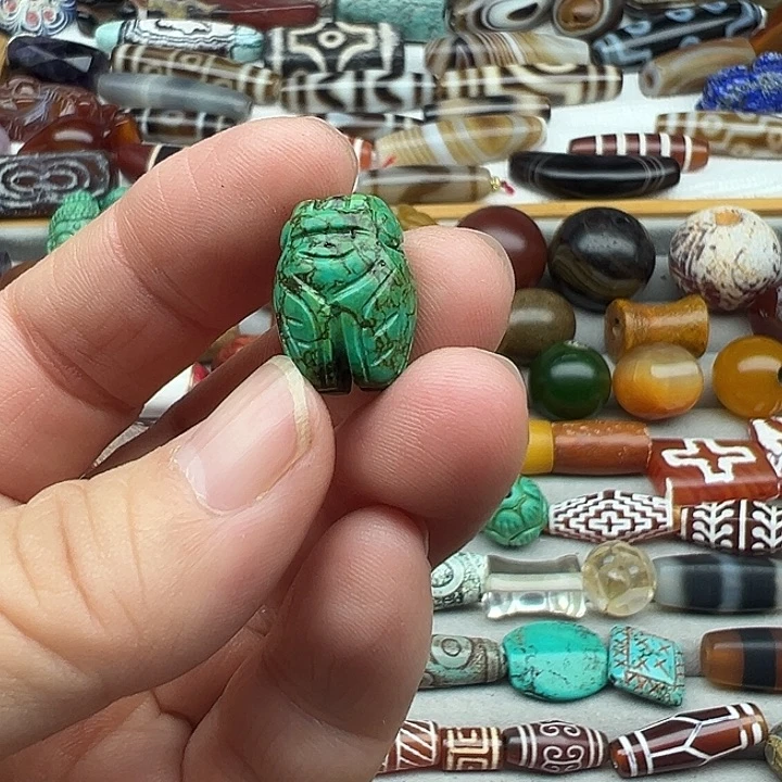 玛瑙/玉髓合金颈饰
