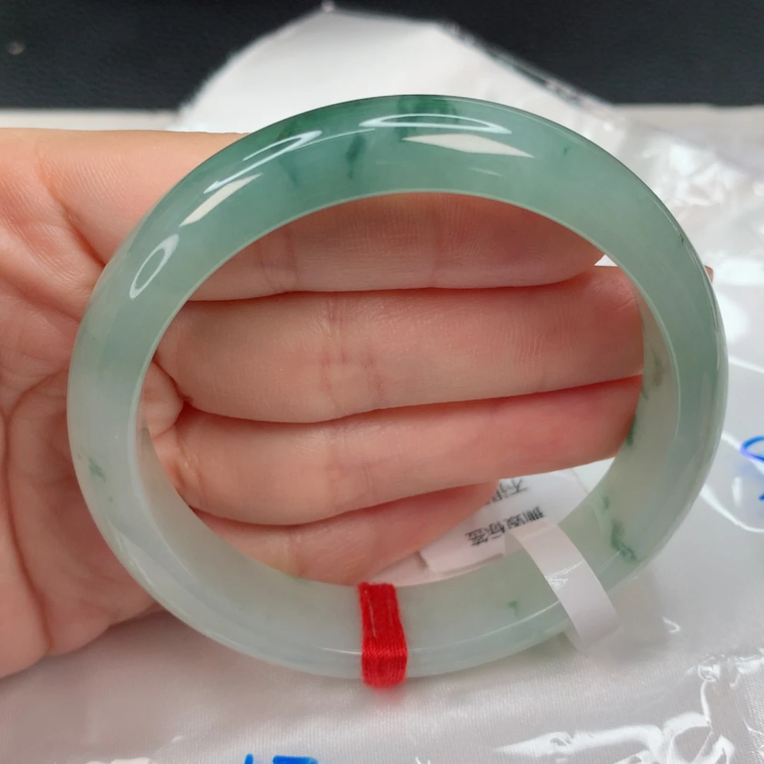 翡翠手镯未镶嵌57-58 飘花