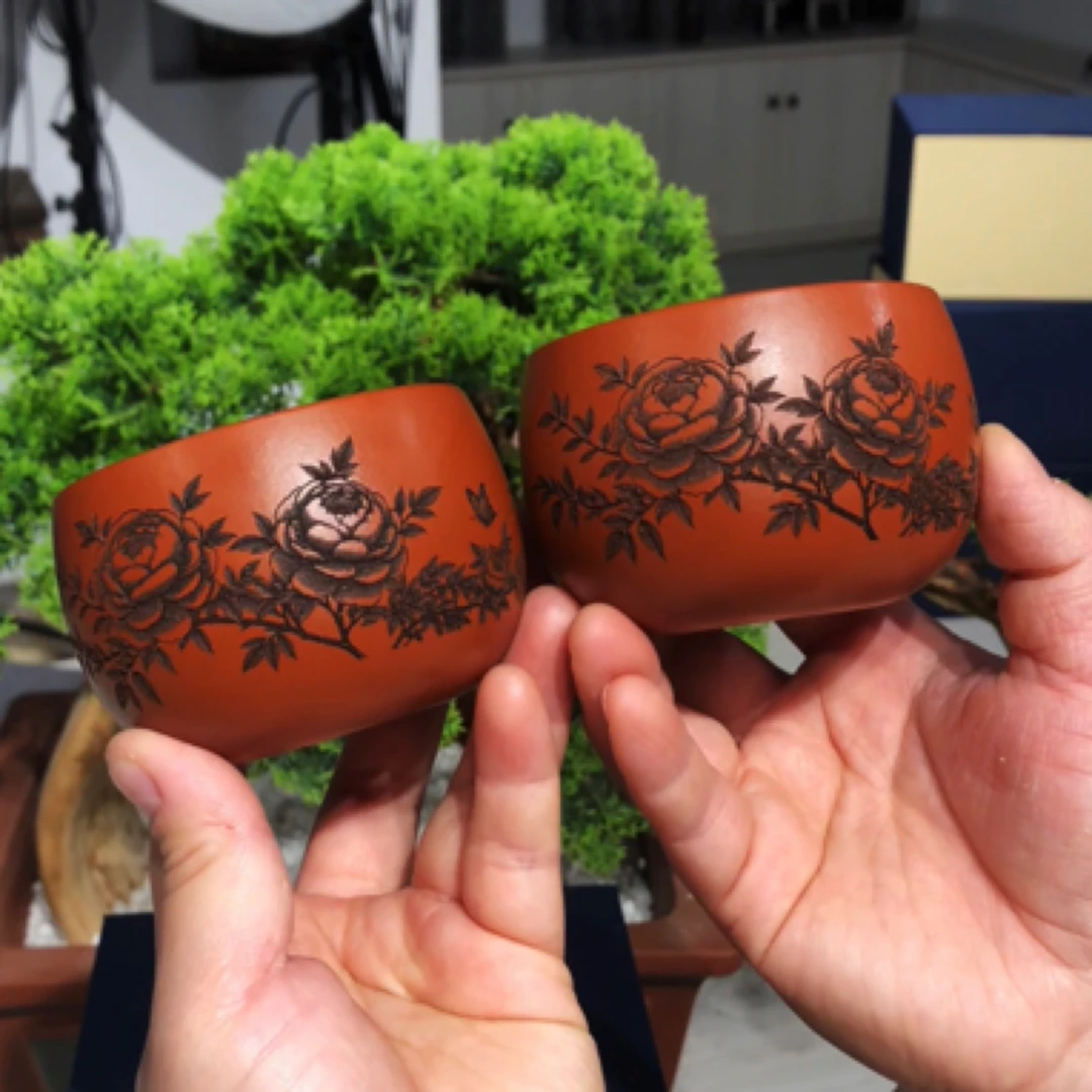 宜兴紫砂主人杯原矿朱泥刻牡丹对杯130毫升一对装