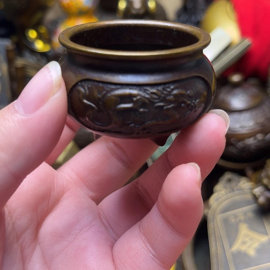 精美铜器批发档口