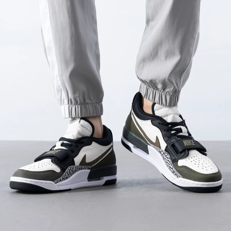 耐克男鞋复古篮球鞋训练比赛耐磨休闲运动鞋户外基础款正品