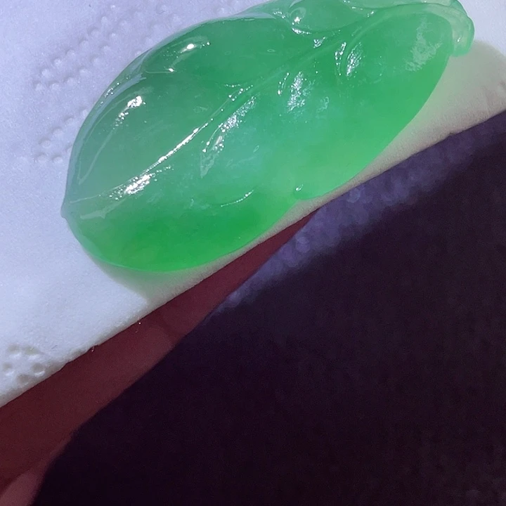 未镶嵌定制翡翠翡翠