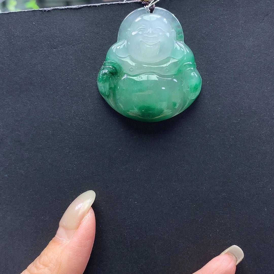 石英质玉未镶嵌佛公