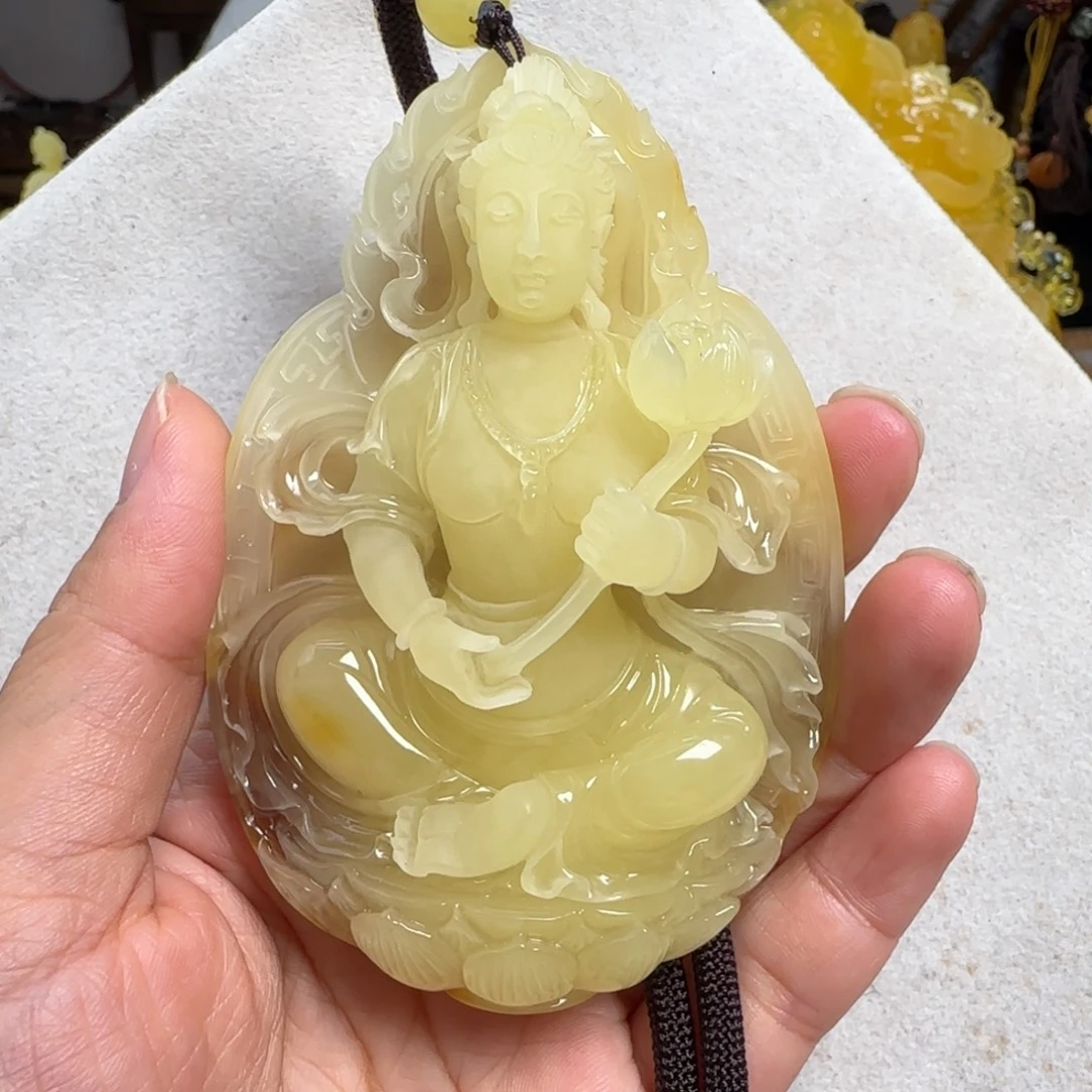蜜蜡未镶嵌珠宝奇石