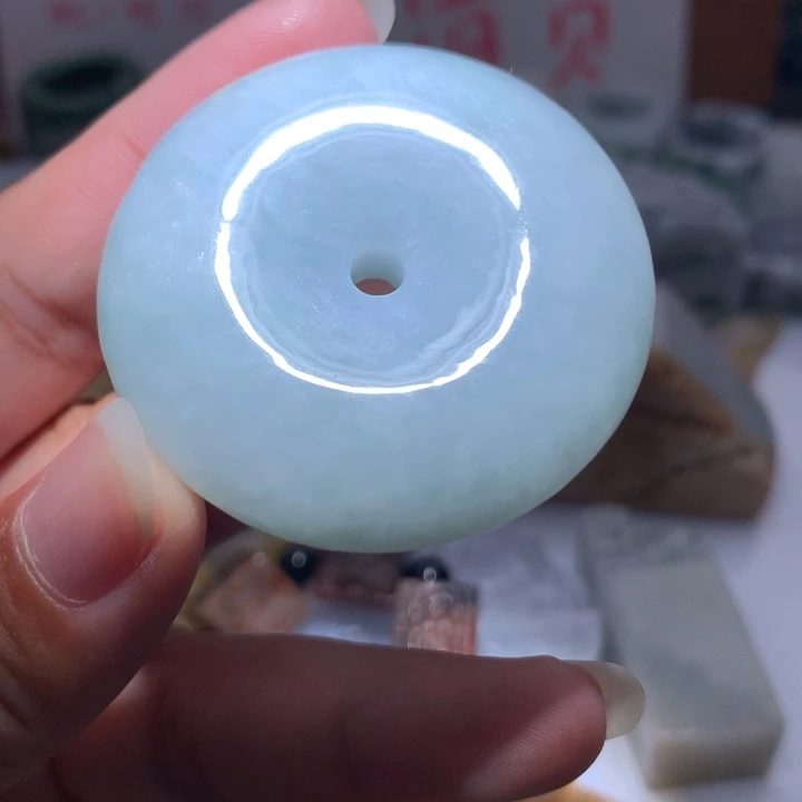 翡翠未镶嵌颈饰保真天然A货翡翠