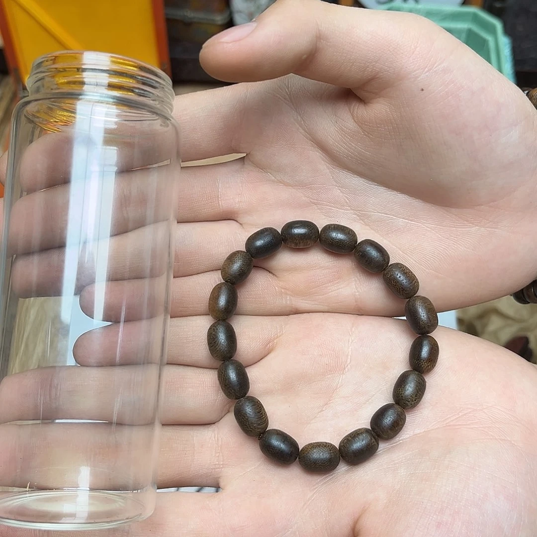 大叶紫檀（黑酸枝木类）