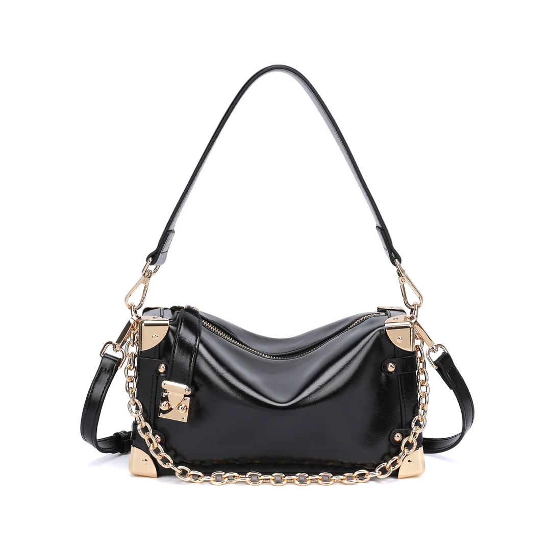 2025年新款时尚潮流单肩斜挎包 8899-黑色 24.5*7*13cm