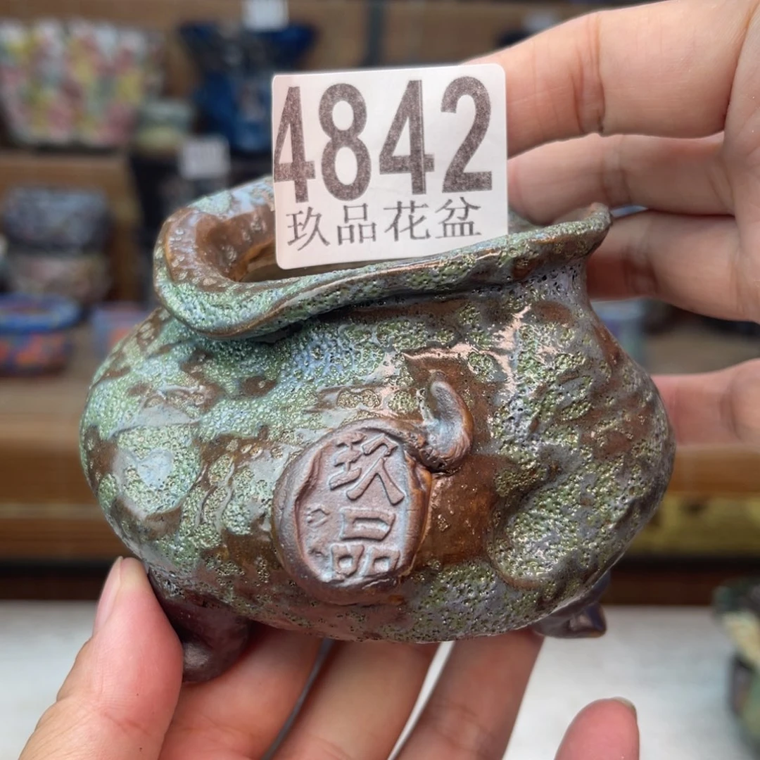 景德镇陶瓷手工花盆默认瑕疵