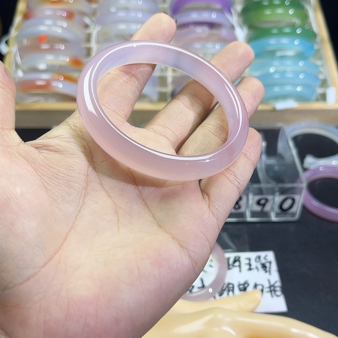 渔***酱手镯玛瑙/玉髓未镶嵌