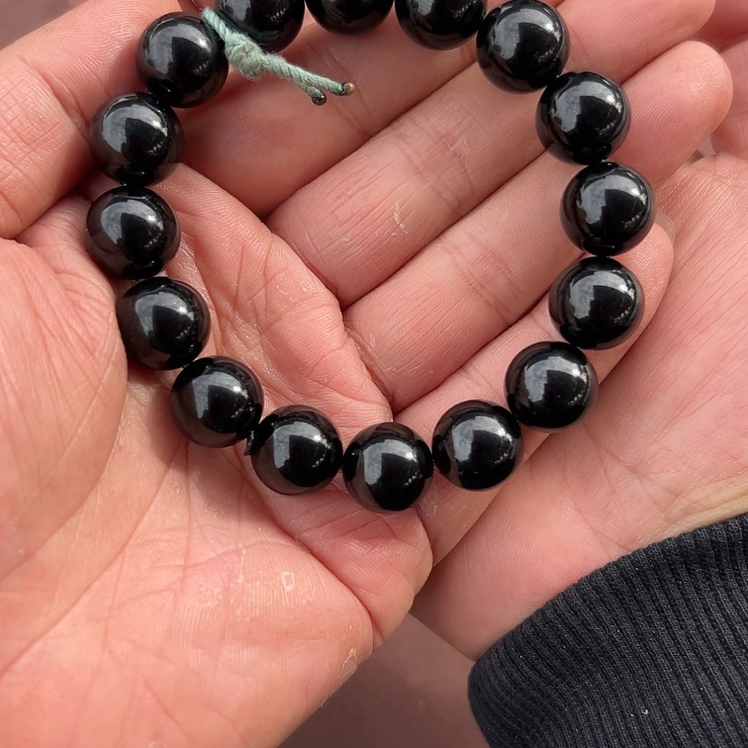 *****和田玉未镶嵌手链