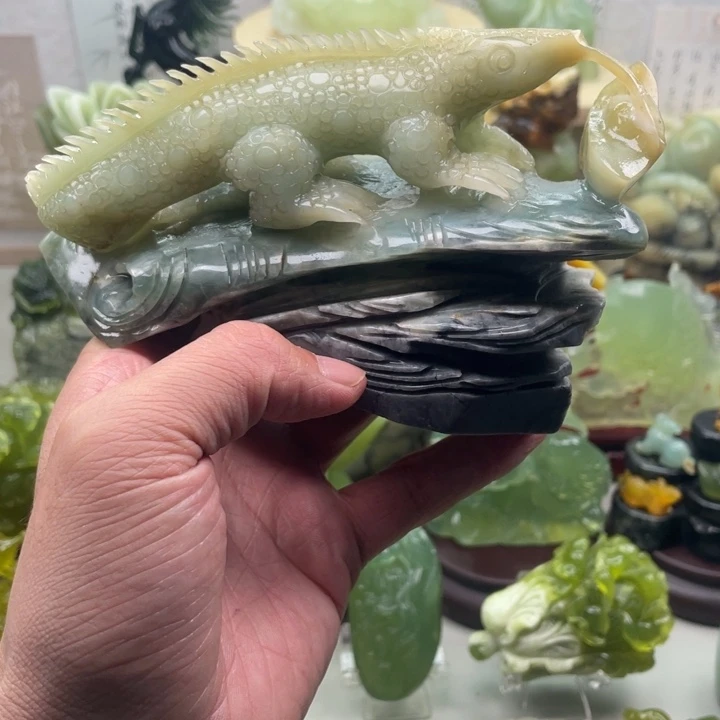 蛇纹石玉未镶嵌四大名玉手把