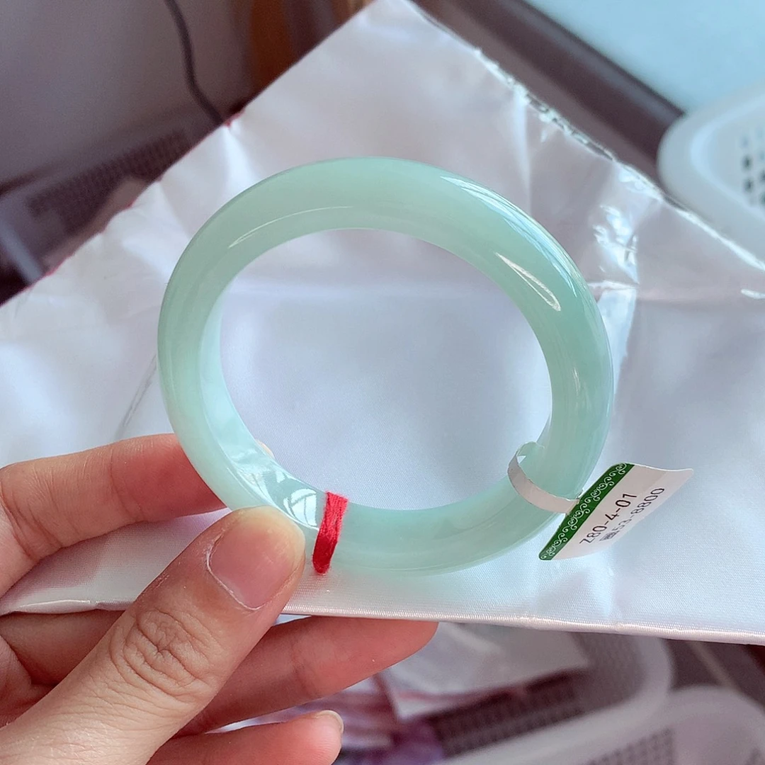 翡翠未镶嵌手镯缅甸天然翡翠手镯