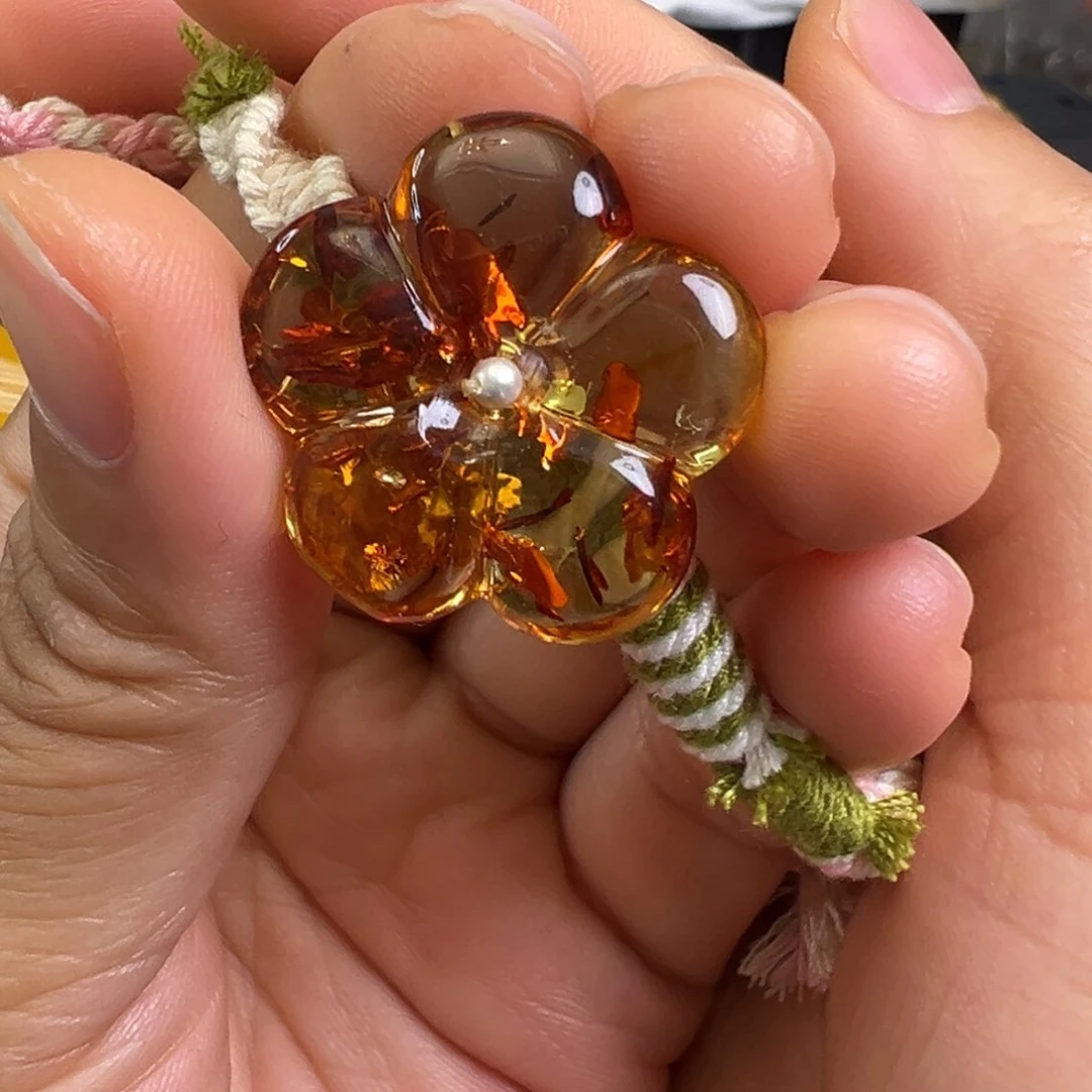 未镶嵌蜜蜡裸石琥珀