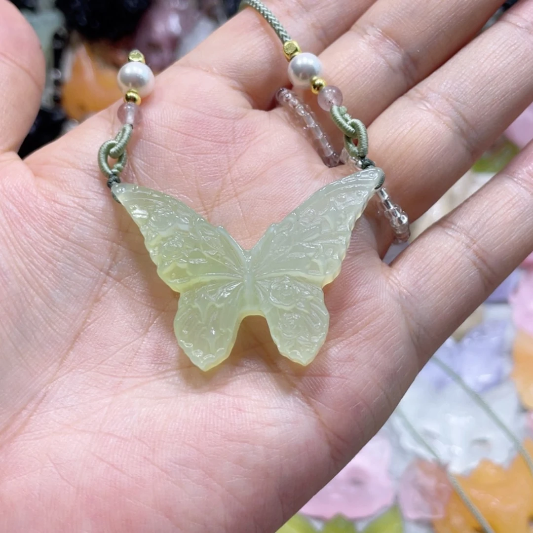 【闪购商品】未镶嵌岫玉颈饰18吊坠