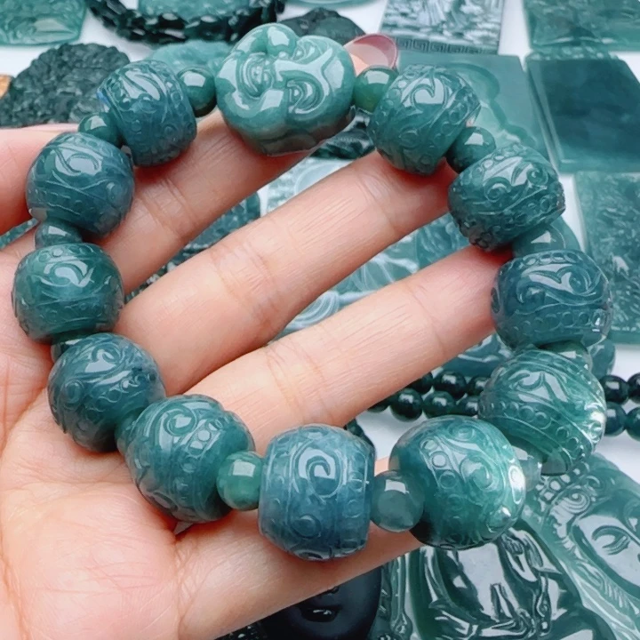 翡翠未镶嵌颈饰多样性发货天然A货翡翠