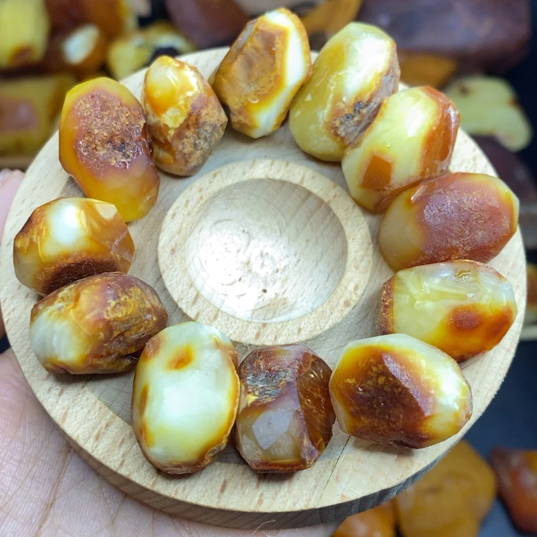 未镶嵌定制琥珀梨