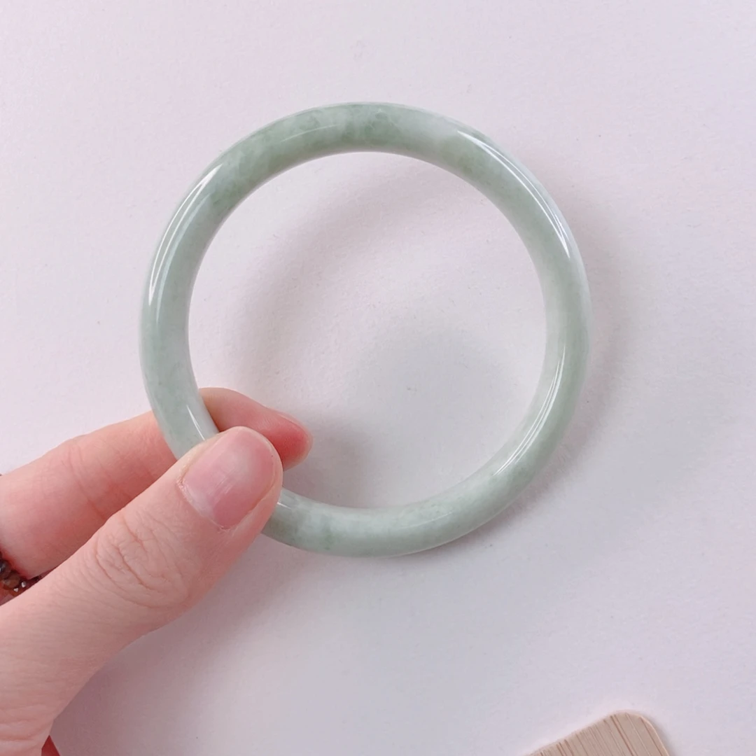 蓝田玉（蛇纹石化大理石玉）手镯未镶嵌夫*帝