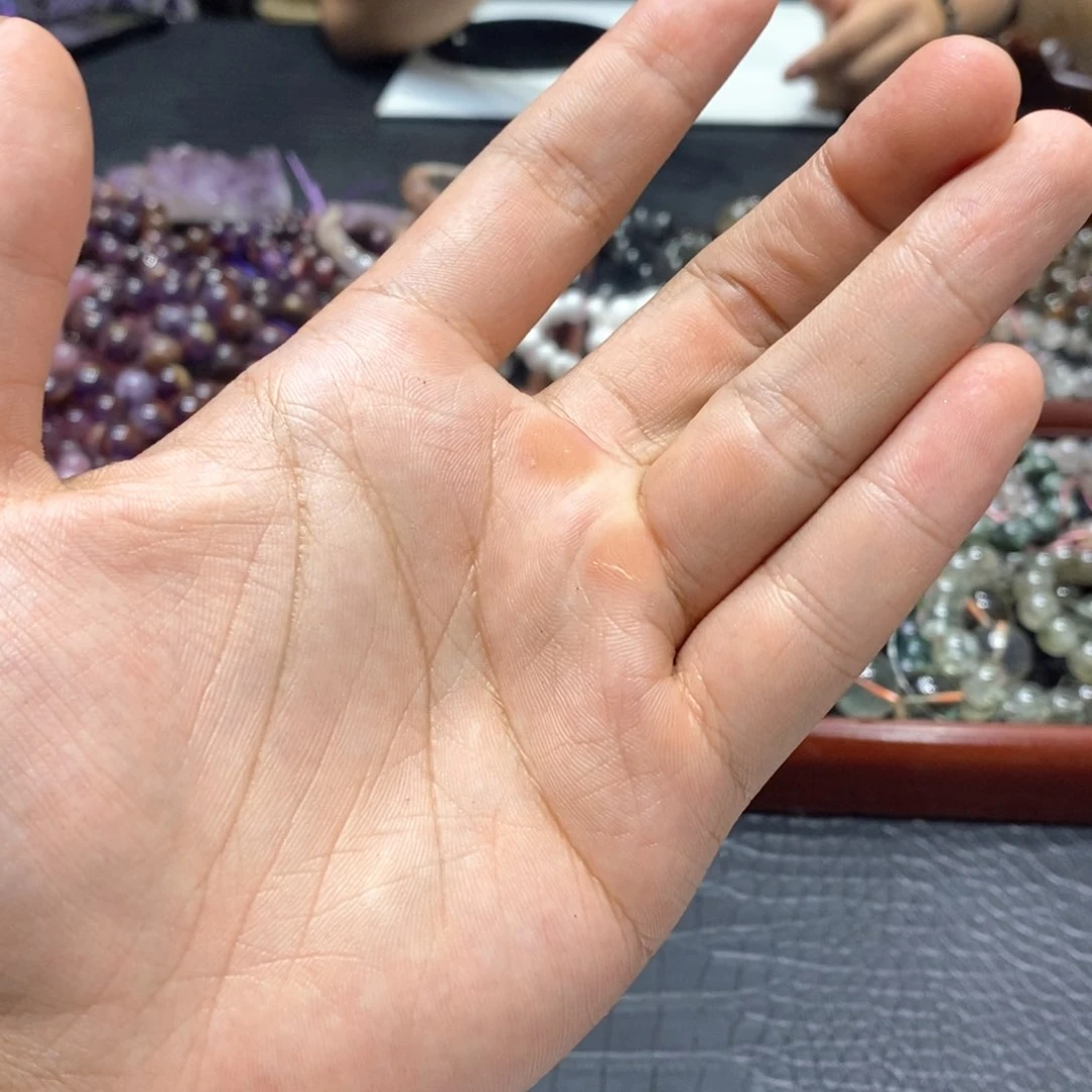 未镶嵌手链水晶饭***?紫拉长