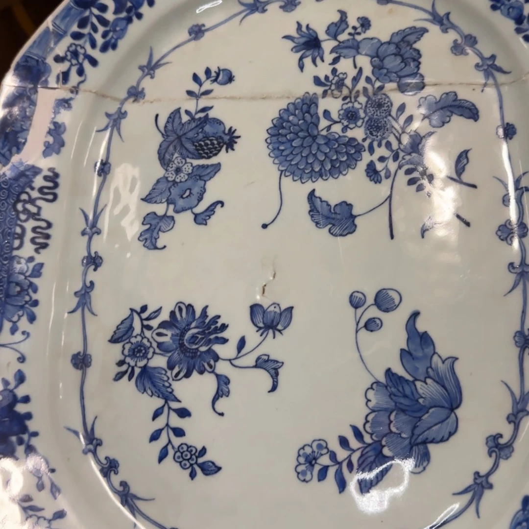 盘用****9青花花卉纹盘