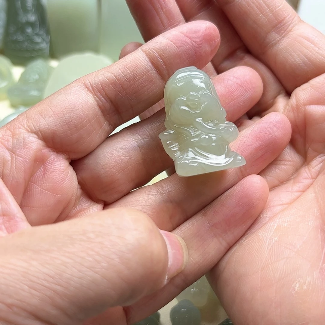 和田玉挂件未镶嵌