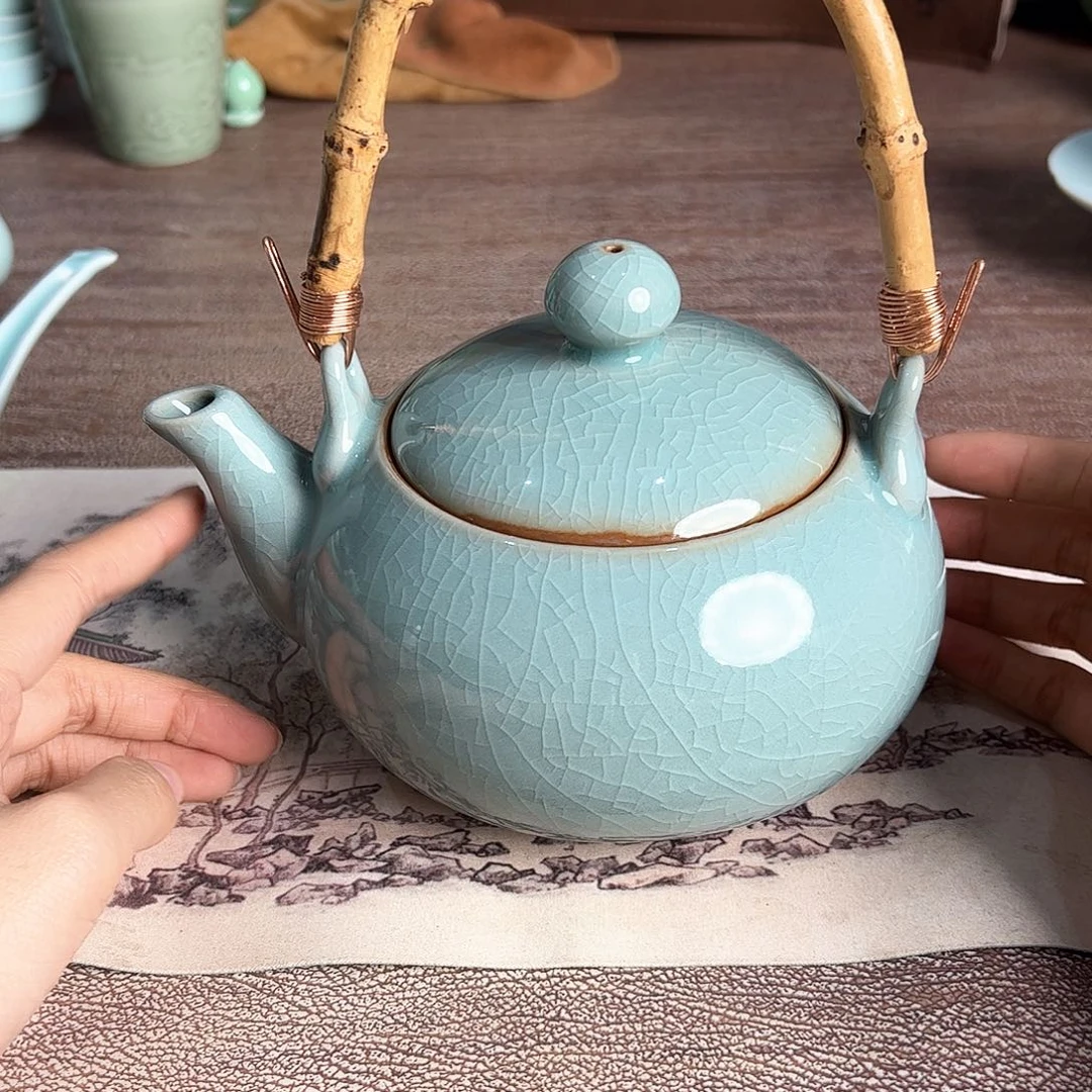 云间青瓷龙泉青瓷