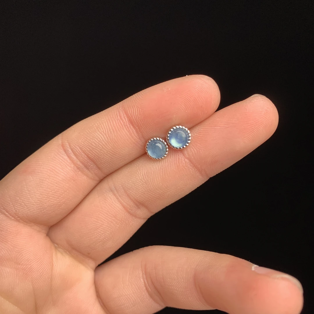 海蓝宝耳钉 R10 多样性发其一