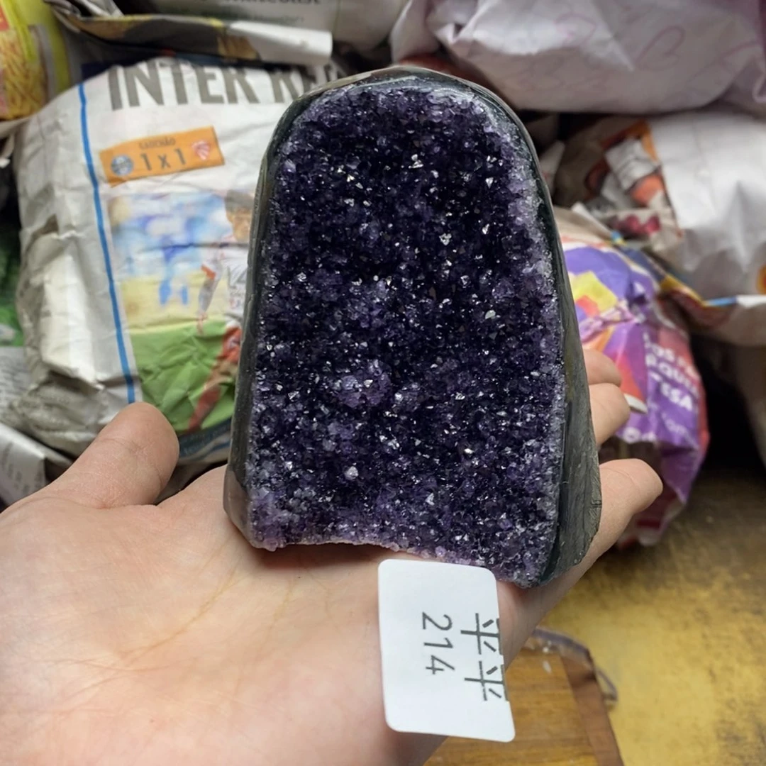 紫晶乌拉圭未镶嵌
