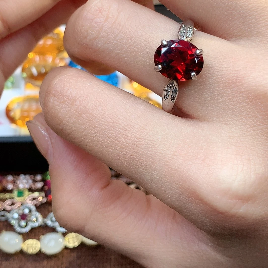 石榴石银S925镶嵌戒指