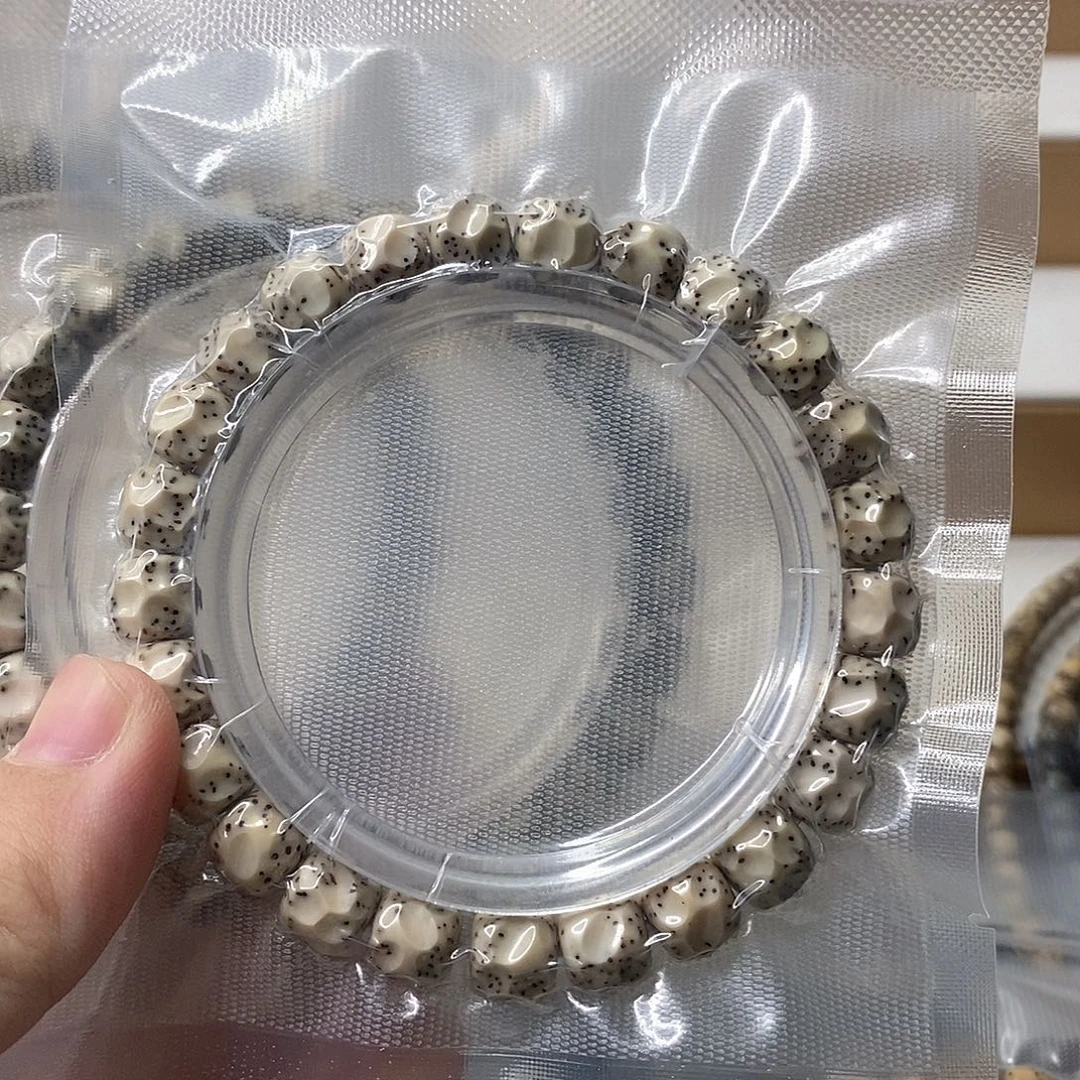 吊坠星月菩提石玉无相单圈98