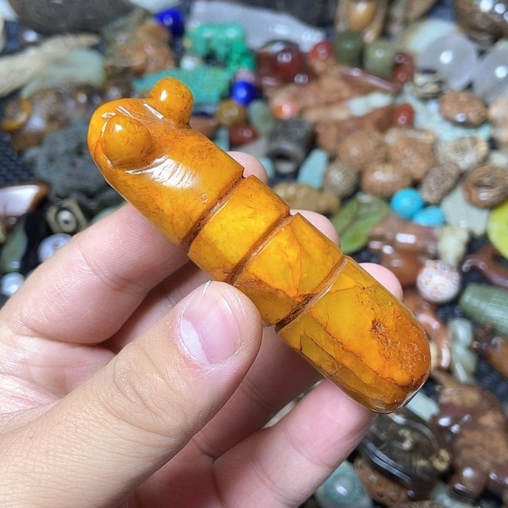和田玉未镶嵌颈饰1